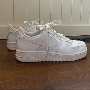 Womens Nike Air Force 1 ‘07 Sneaker